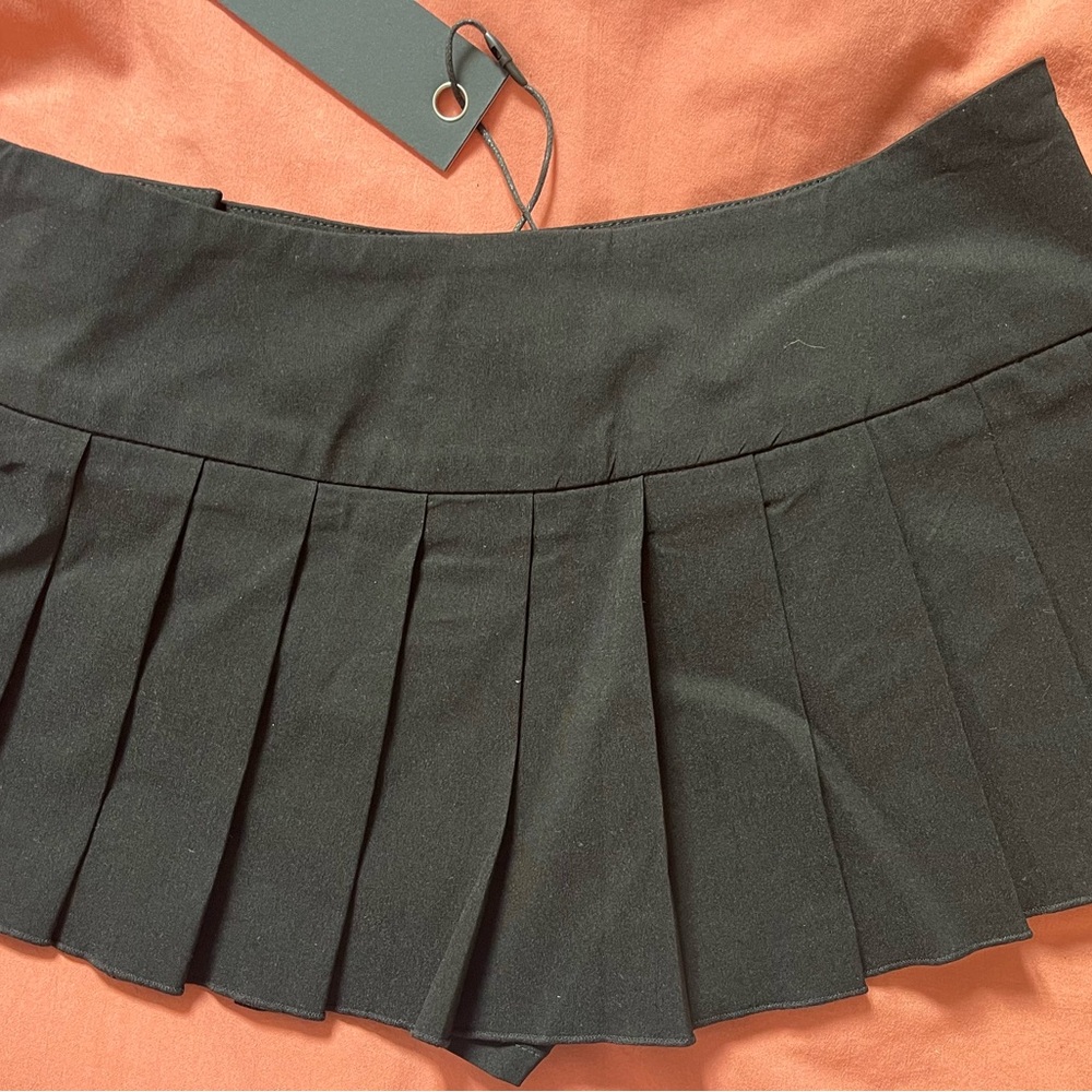 Black I.AM.GIA REMINI MINI SKIRT TAGS ON - Picture 3 of 5